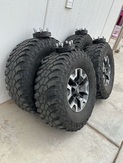 Rines TRD llantas 285/75R16 M/T l