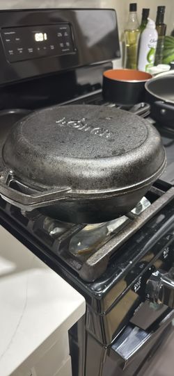 Lodge Cast iron combo cooker