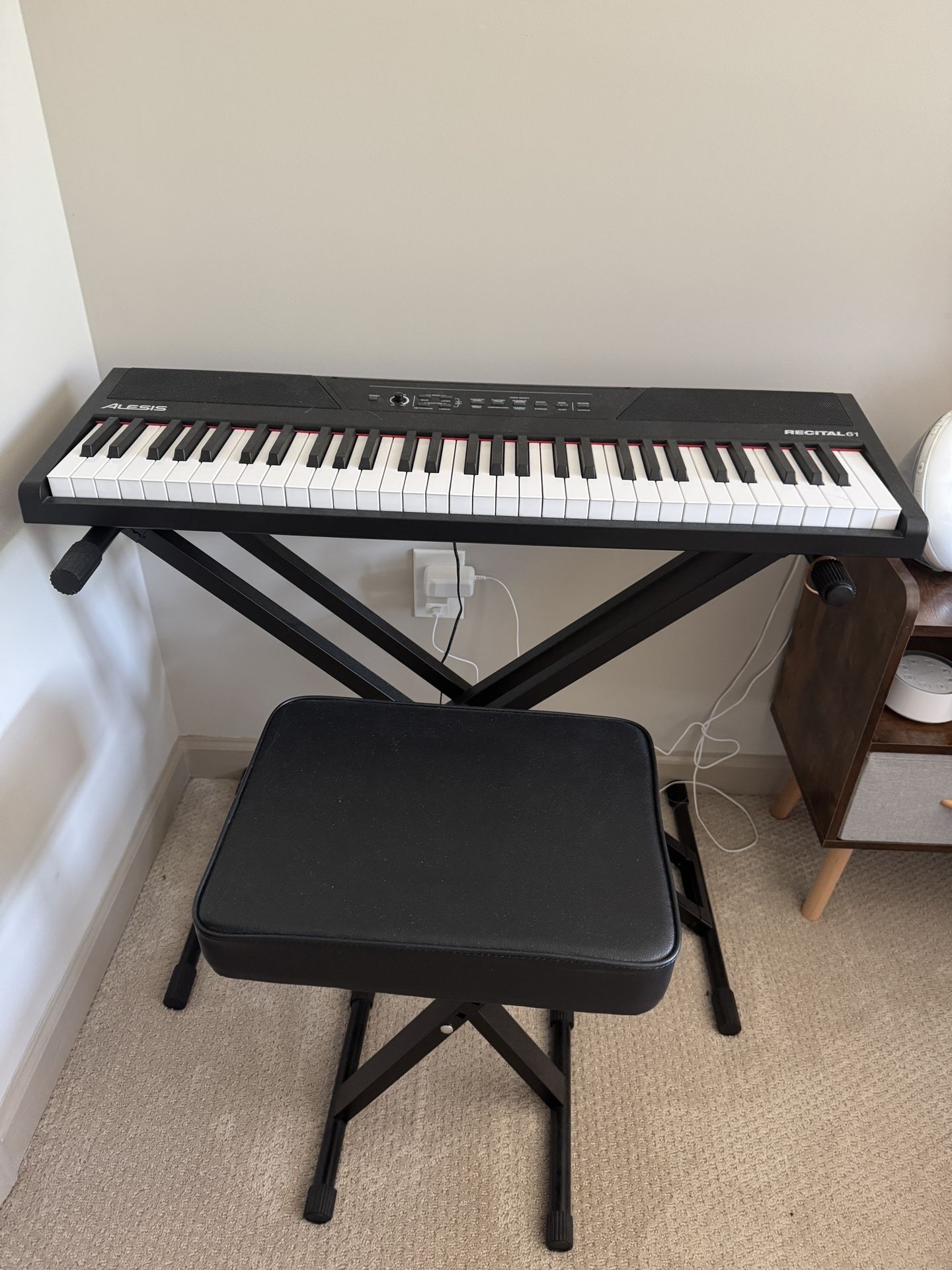 Electric Piano + Stand & Bench