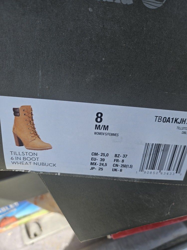 Womens Timberland Boots Size 8