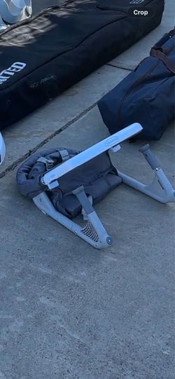 Portable baby chair