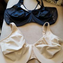 Bali Bras Both 42DDD for Sale in Catskill, NY - OfferUp