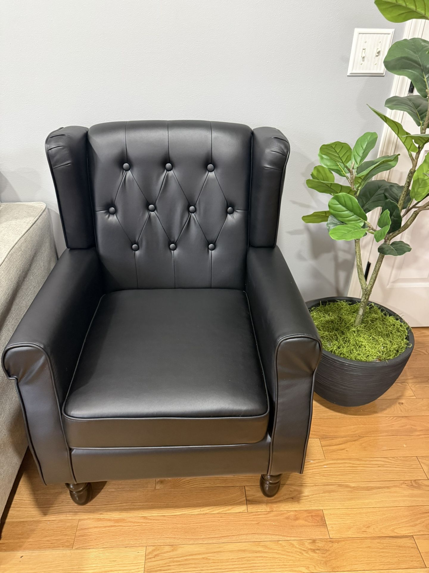 Black Leather Armchair