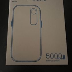 Brand new Portable Charger with Built-in Cables - 15W QC3.0 Fast Charing USB C Power Bank 5000mAh