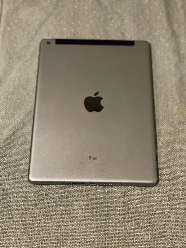 I Pad 6th Generation WiFi And Cellular