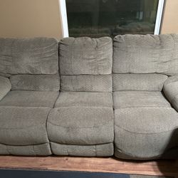 3 Seat Reclining Couch