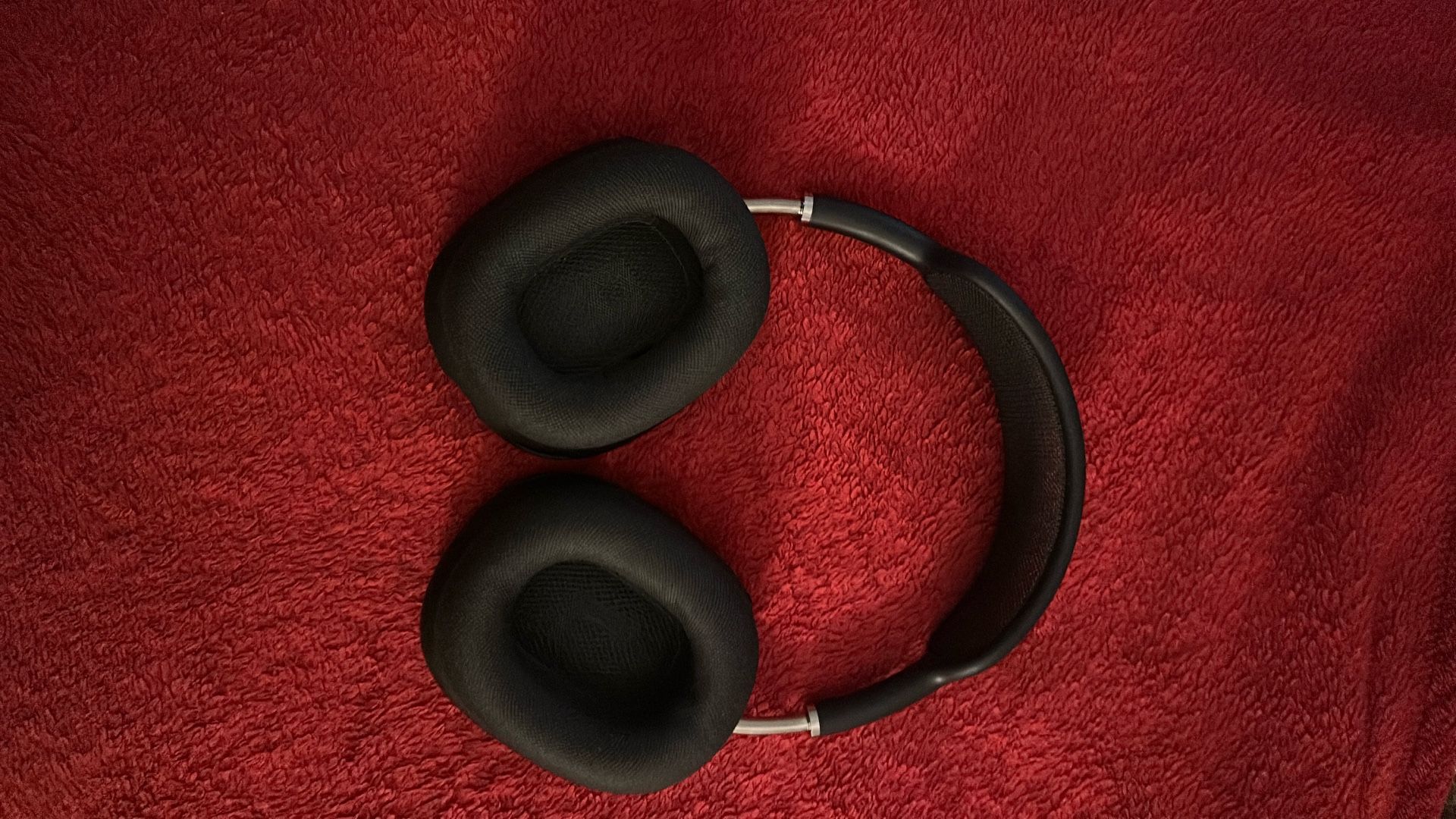 Apple AirPods Max Great Condition