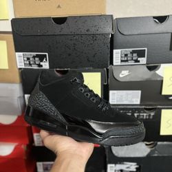 DS 2025 Jordan Black Cat 3s size 9.5
