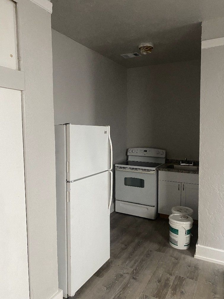 Downtown Studio Apt