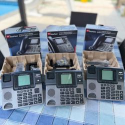 RCA Unison Desk Station Wireless (U1100) & 2 wireless desk phones