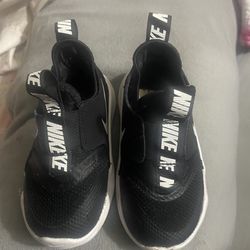 FlexRunner Nike Toddler shoes