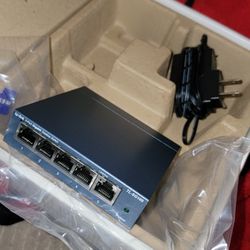 Ethernet Switch/Hub/Adapter