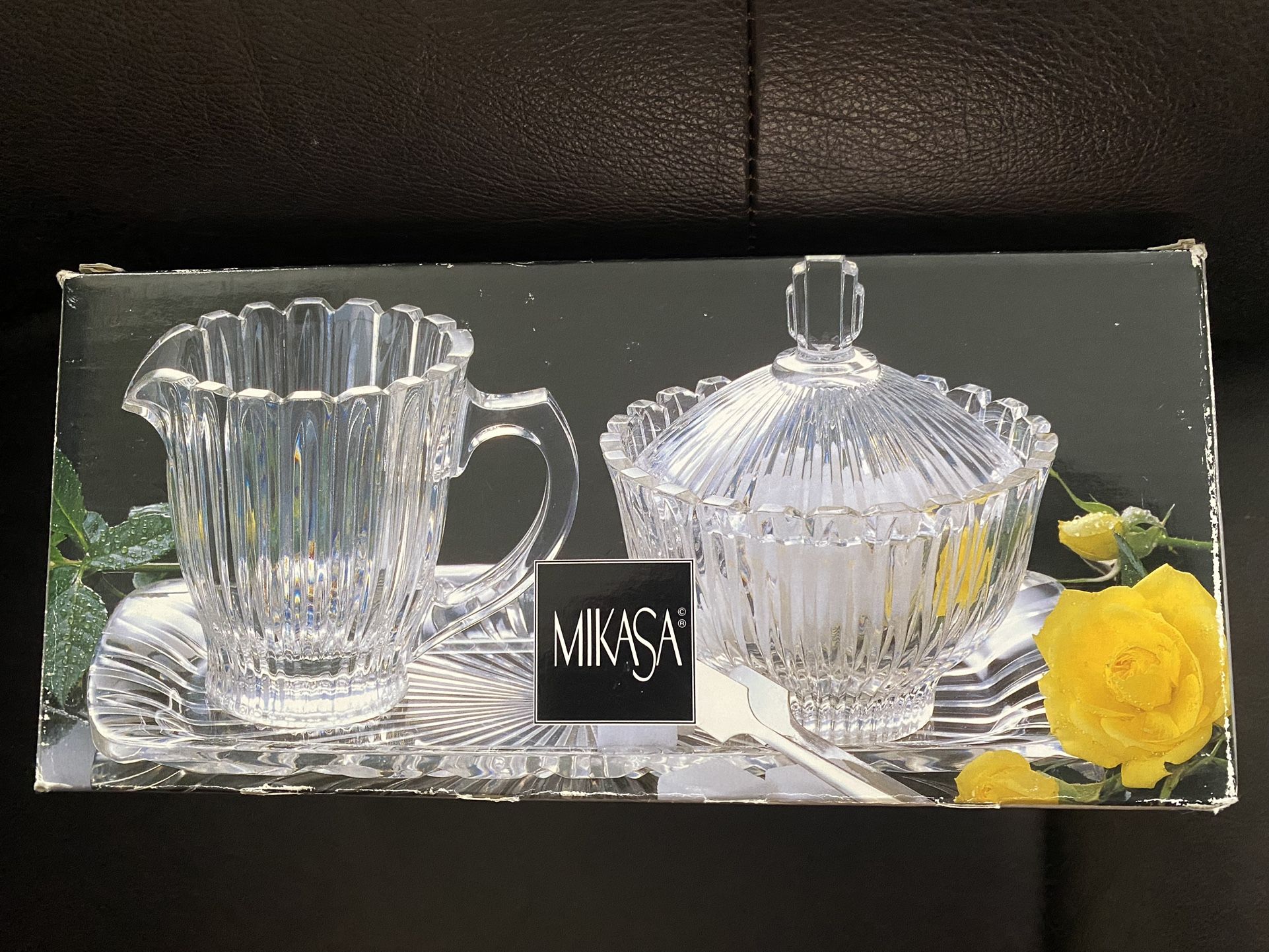 Sugar And Creamer Set