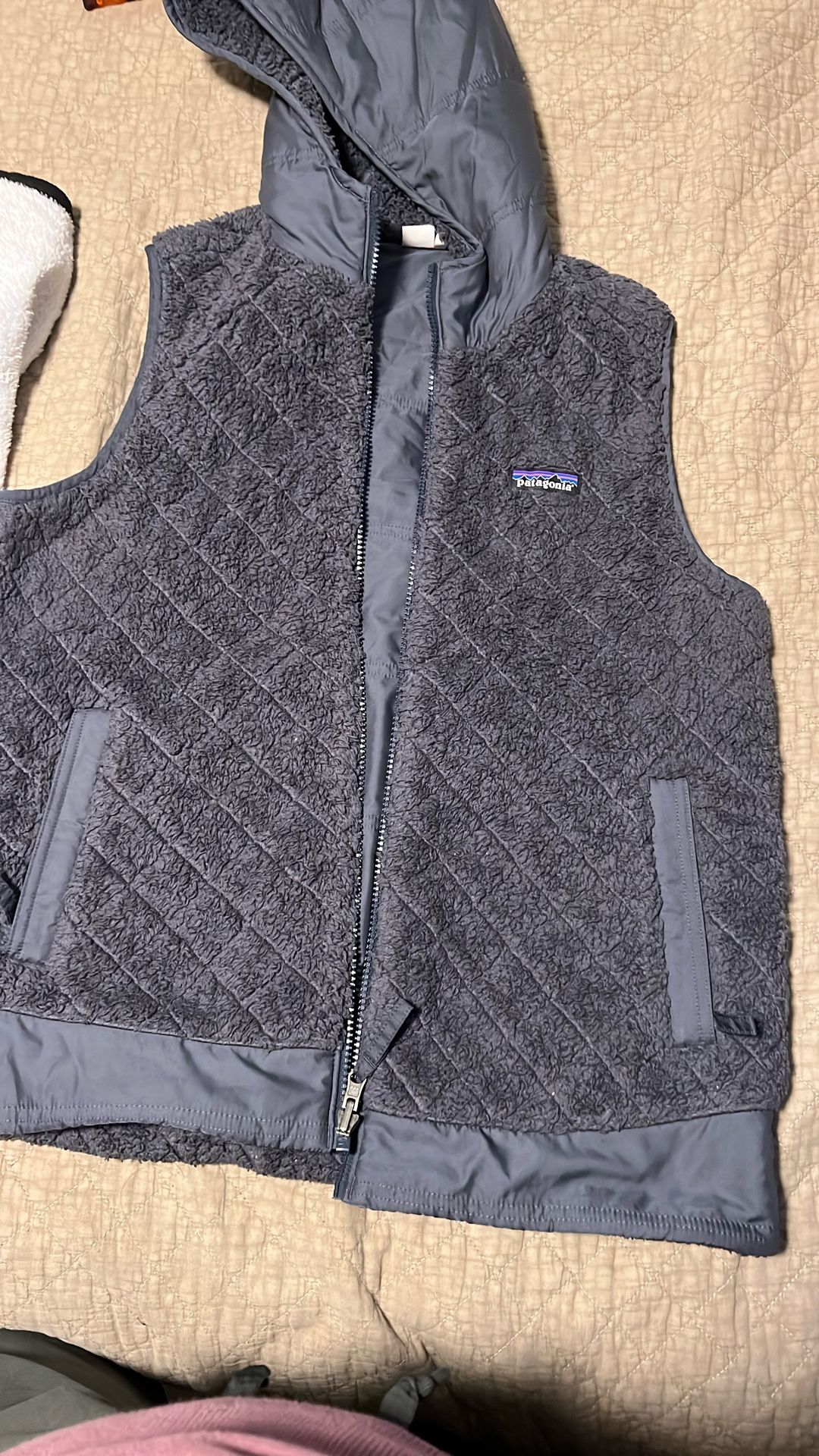Patagonia Women Vest Size Medium