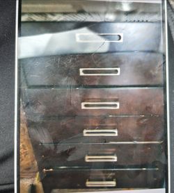 Free 6 drawer dresser
