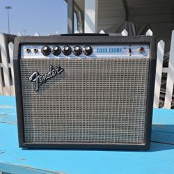 Fender Vibro Champ Guitar Amplifier 
