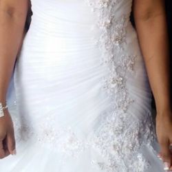 Wedding Dress & Veil  - Size 4/6