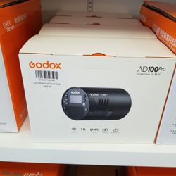 Godox AD100 Pro Pocket Flash ( Read Description ⬇️)