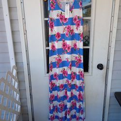 Brand New!!!  Floral Slit Leg Maxi Dress Womens XL Blue White Striped Pink Racerback.