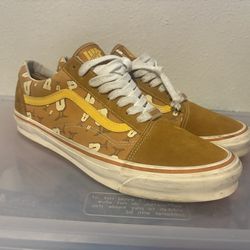 Undefeated x Vans Size 13