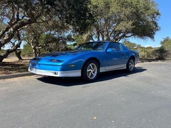 One owner Pontiac Firebird T/A – Blue