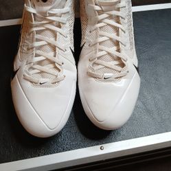 Nike Alphapro Football Cleats Size12