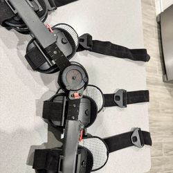 Knee Brace