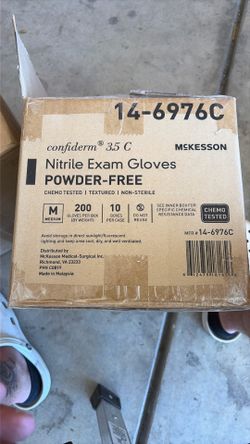 1/2 box latex gloves