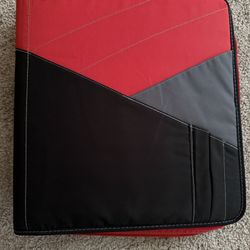 Mead Zipper binder With Expanding File, 3 Binder 1 1/2 Inch Red