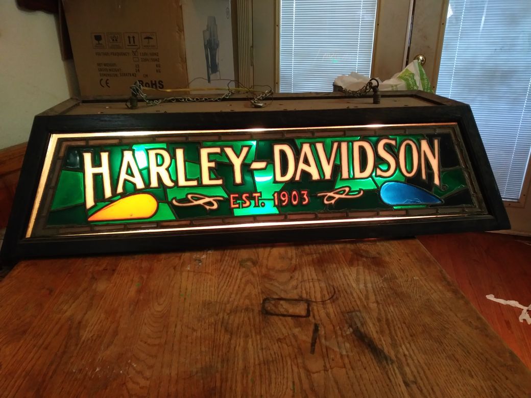 harley-davidson stained glass bar or pool table light.