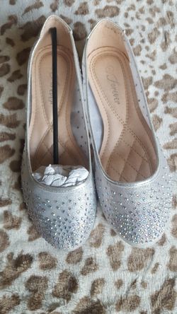 Womens size 7 flats