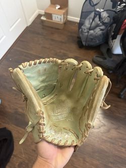 Glove