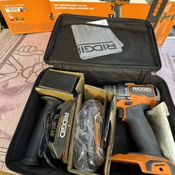 Ridgid 18v Brushless Drill Kit W/ Charger And Battery