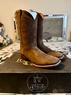 Botas