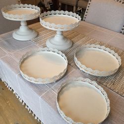 Ivory Cake Stands And Servers