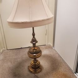 Vintage LAMP FOR SALE 