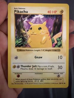 Pikachu shadowless Base Set Pokémon Card 58/102