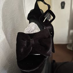 Brand new pinup Heel’s 