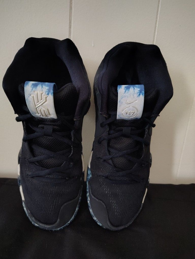 Nike Kyrie 4 N7 Standing Rock Navy Size 8 2018 AT0320-400
