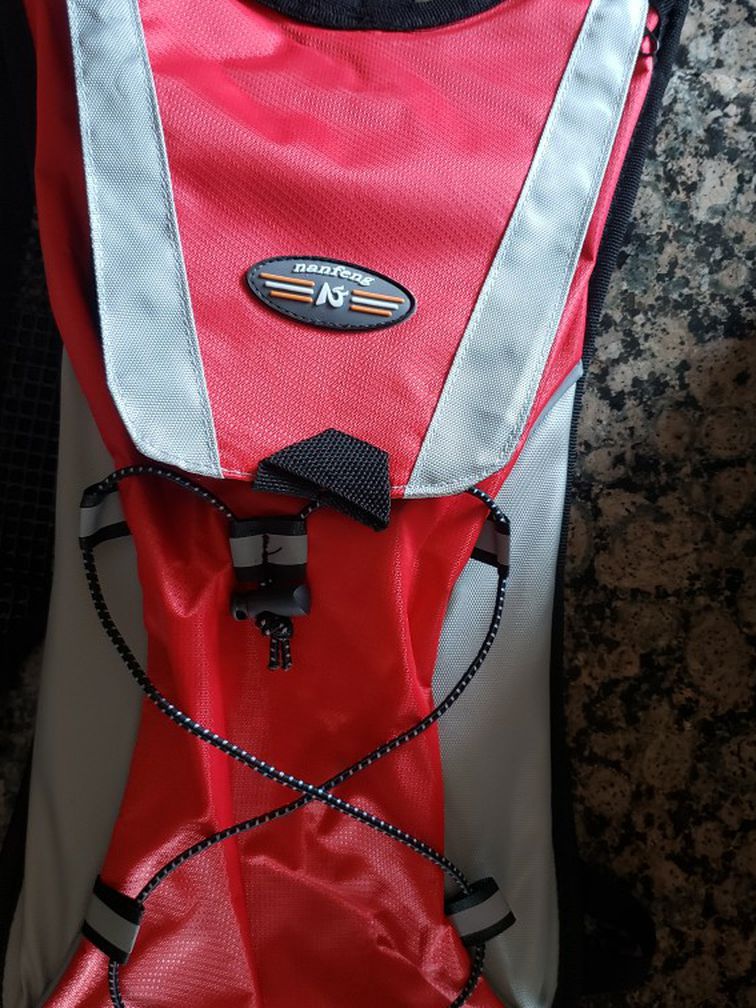 Nanfeng Hydration pack without bladder
