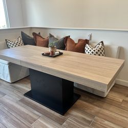 Extendable Dining Table for 6-8