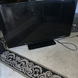 Vizio 46" Tv
