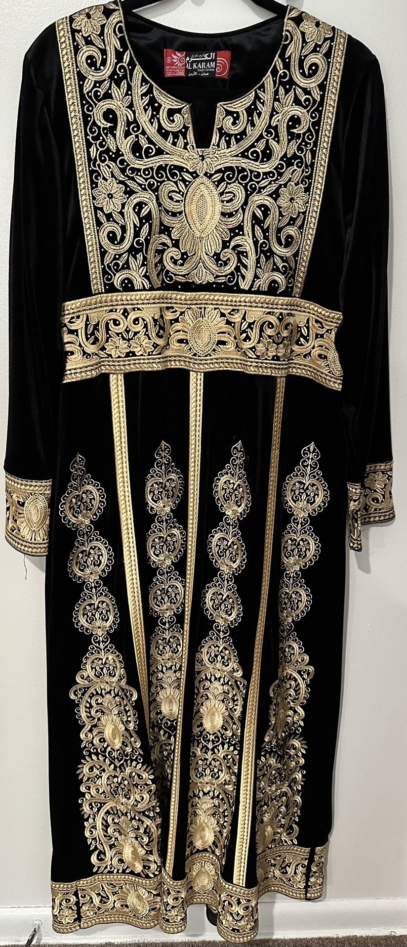 Velvet Women Embroidery Thawb Winter Abaya Black With headband XL