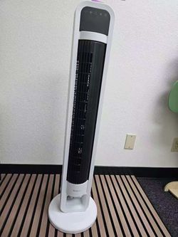 OmniBreeze Tower Fan White