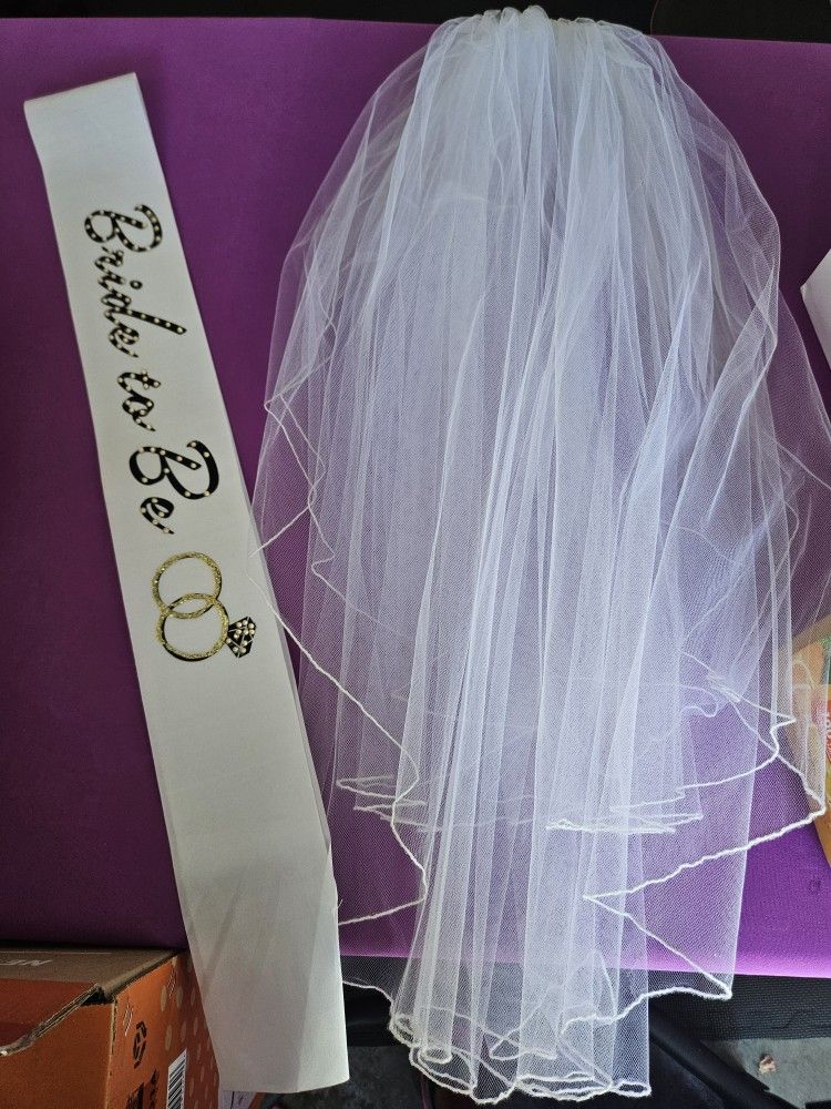 Bachelorette Sash And Veil