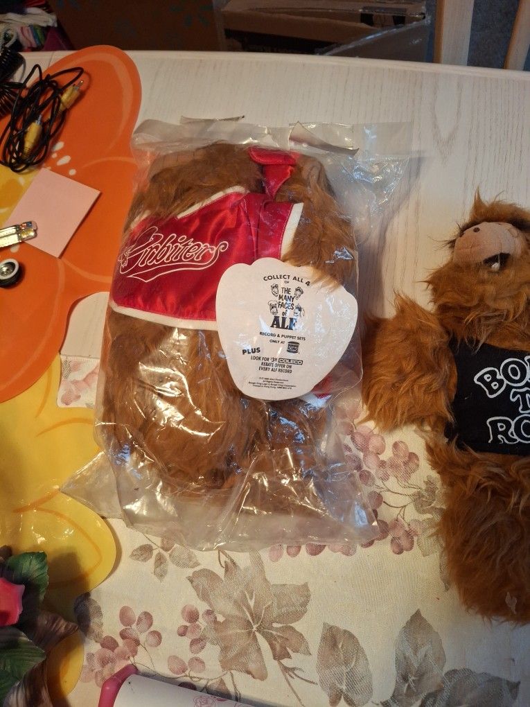 1988 Allen Productions Burger King Alf Puppets