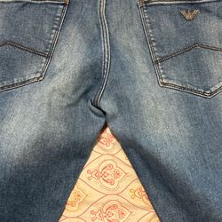 2 Pairs Men jeans (Armani Exchange, Levi’s)