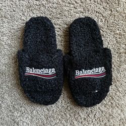 Furry Slide Slippers Black