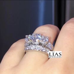 New 18k White Gold Wedding Ring Set 