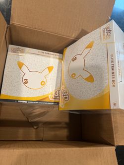 Pokemon 30th Celebration Elite Trainer Box Pokemon Trading card game